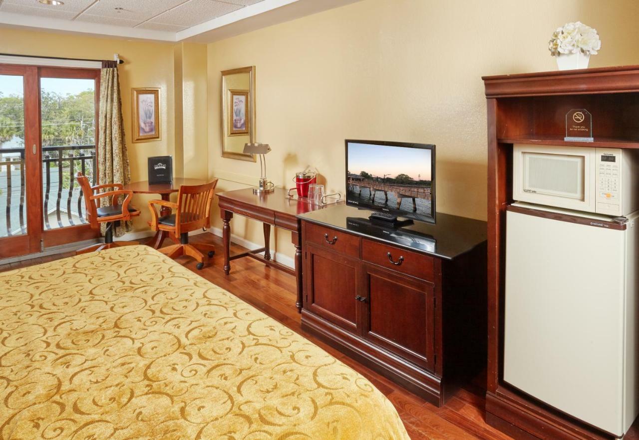 Ocean Inn & Suites St. Simons Island Exteriör bild