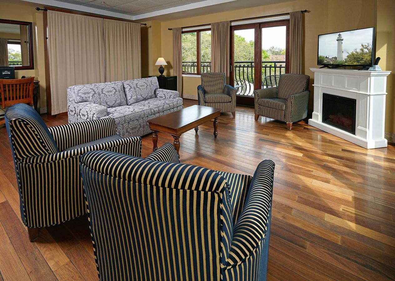 Ocean Inn & Suites St. Simons Island Exteriör bild